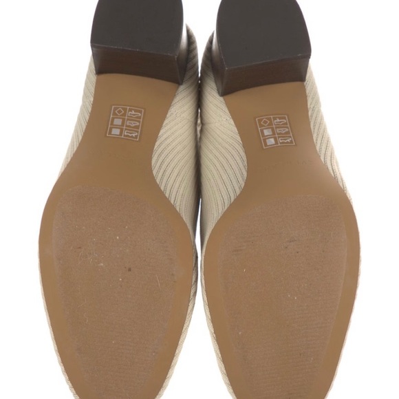 Everlane “The Glove” Boot - Picture 5 of 5